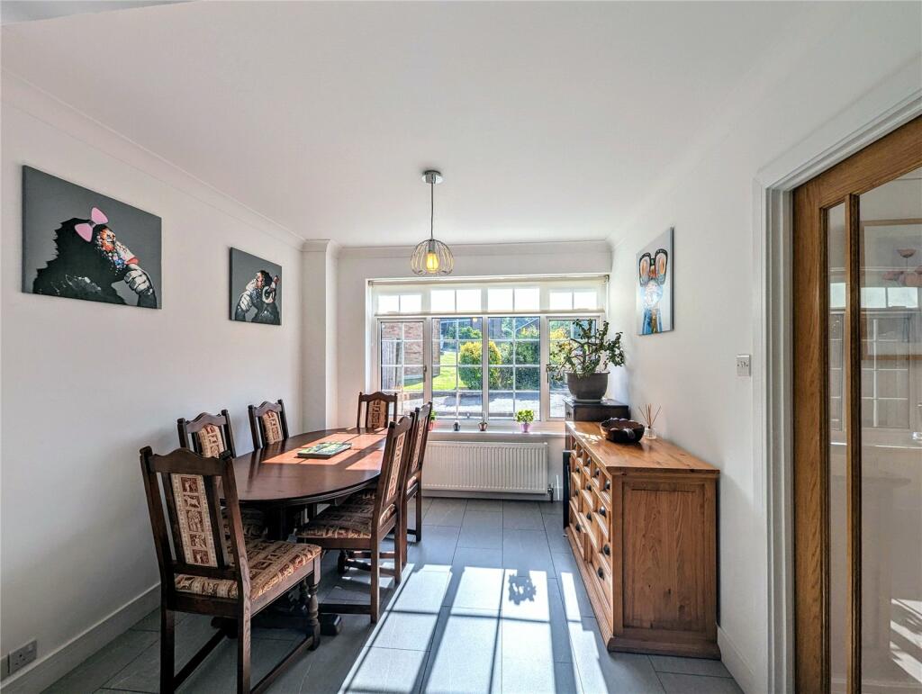 Kitchen/Breakfast Rm