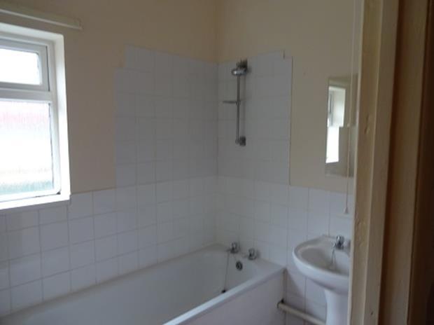 Flat4,93Bathroom