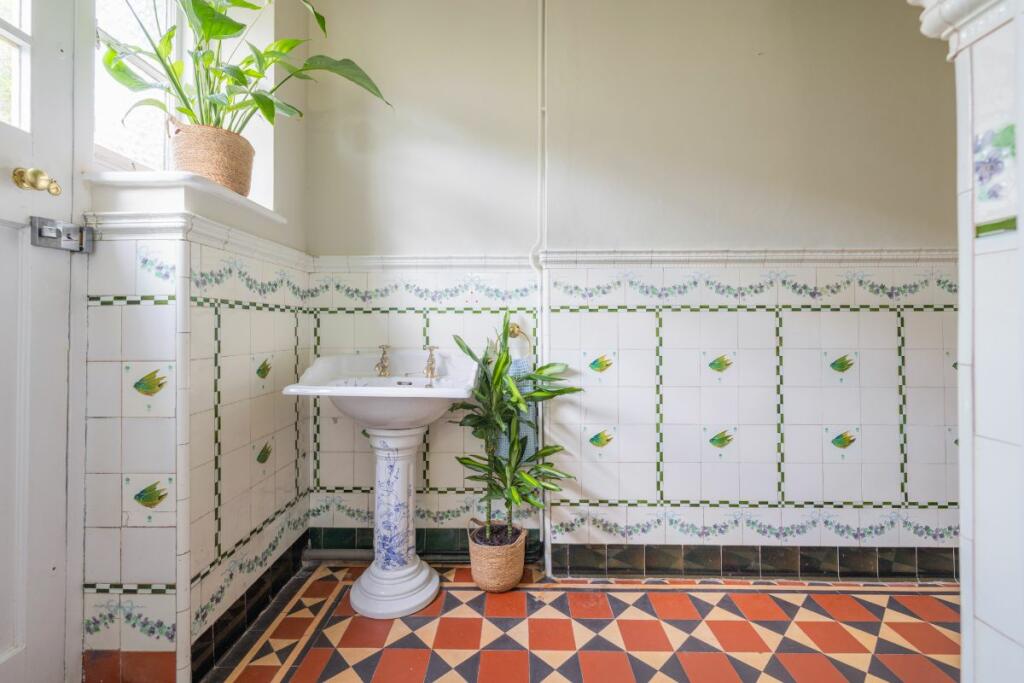 Wash area