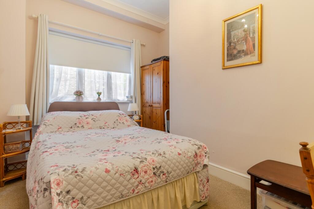 A12 - Lower Erith Road, The Cottage, Torquay - 250