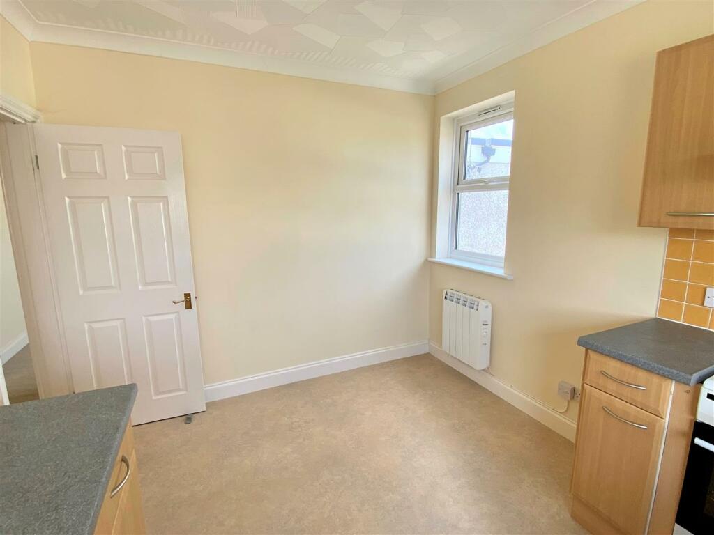 10 Pebble Court Kitchen
