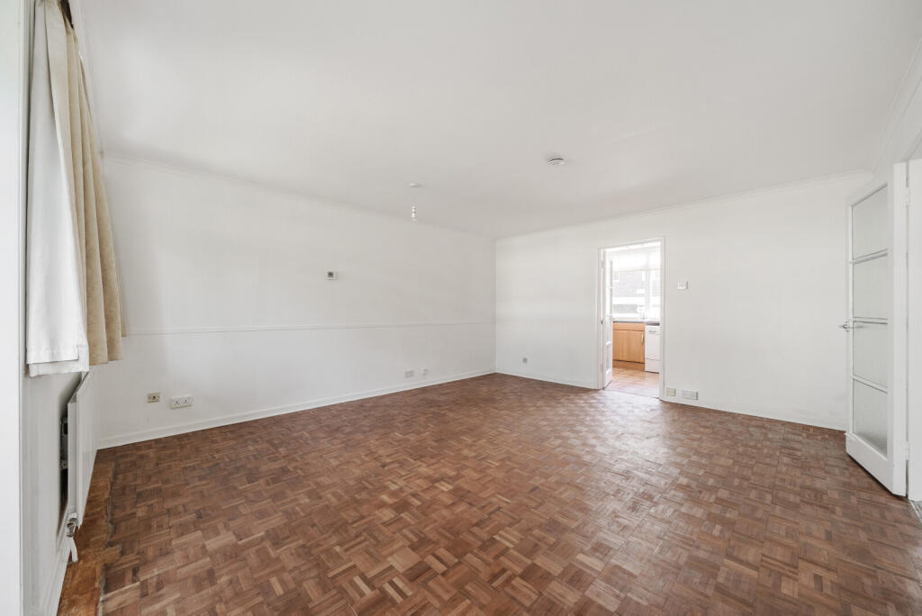 8-681df1c7509bd-1...