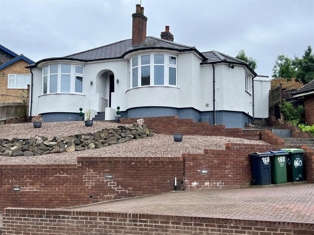 Station Road Cradley Heath 1.jpg