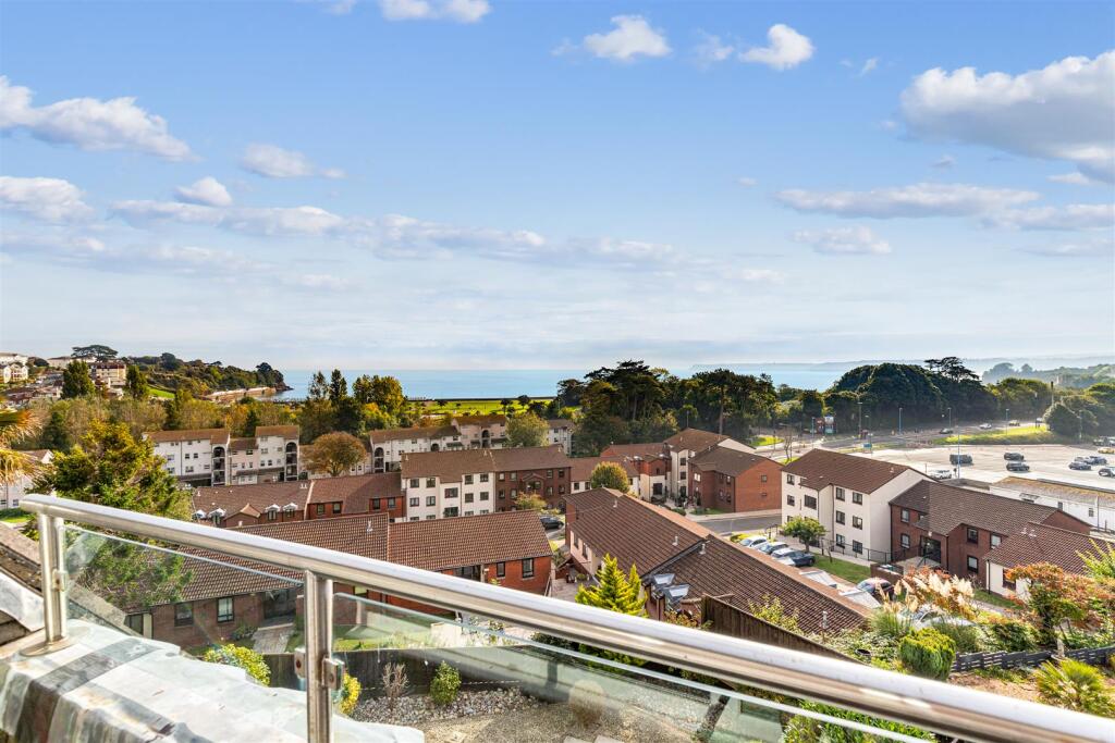 A11 - 83 Wheatlands Road, Paignton - 251001.jpg