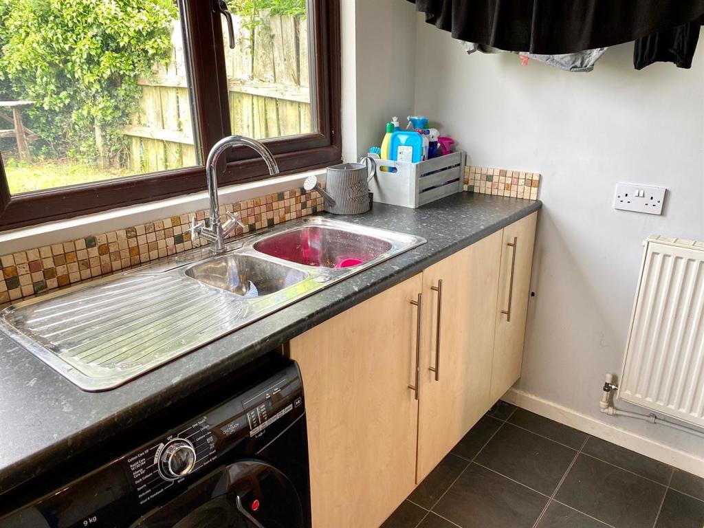 woodward court 14 utility.jpg