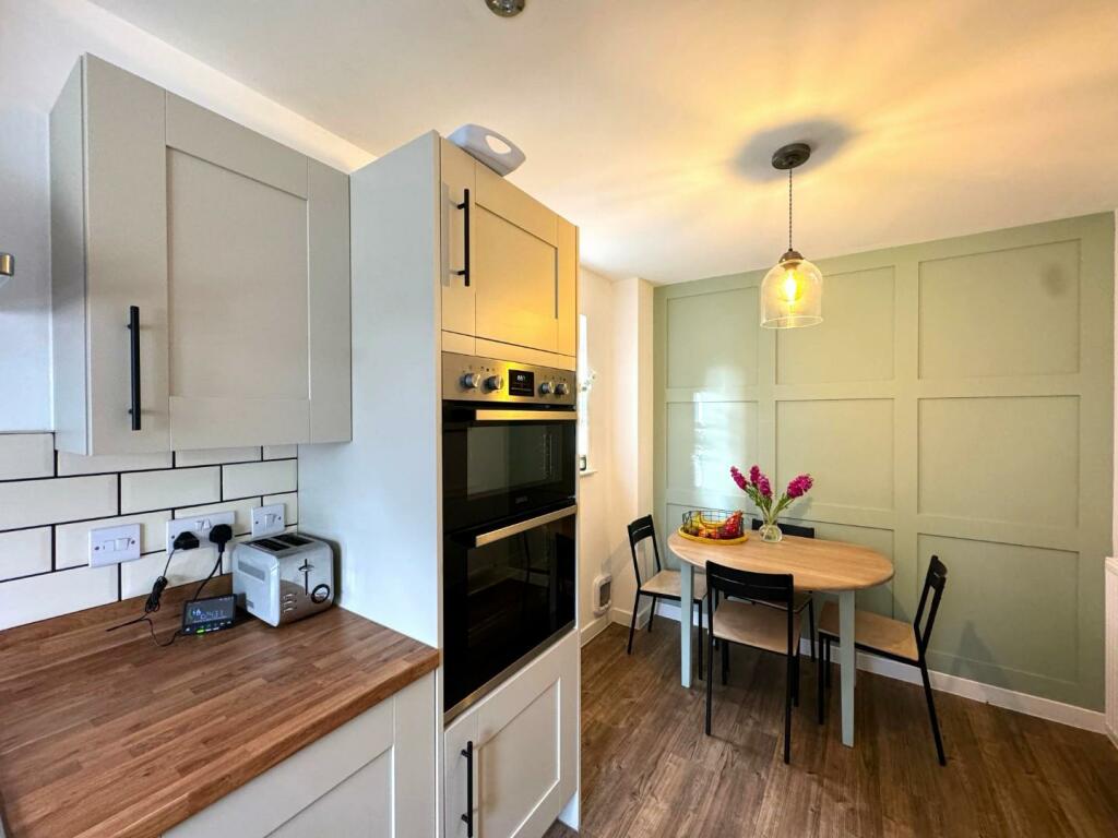 WhatsApp Image 2024-10-16 at 16.56.15_019540c1.jpg