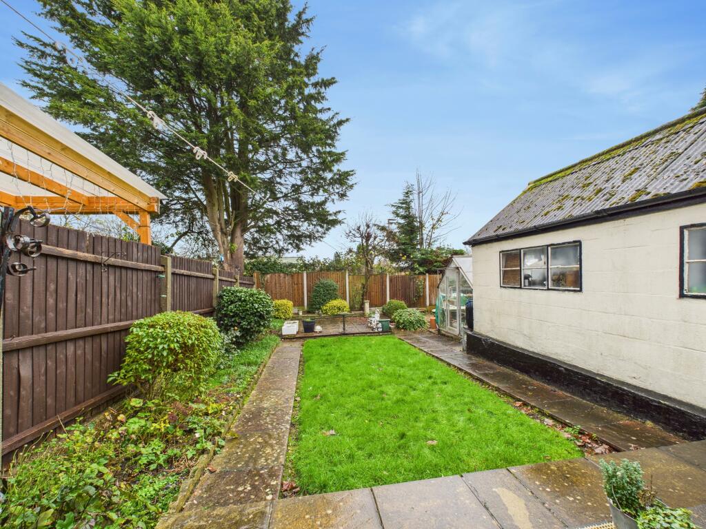 CAM05672G0-PR0094-STILL010