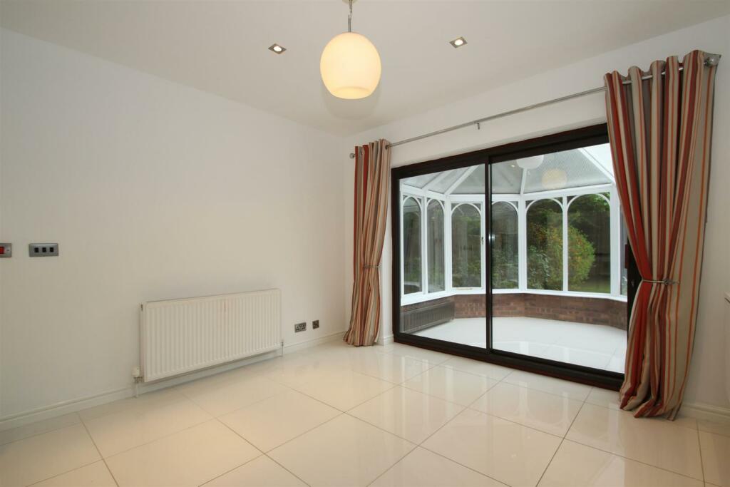 Sitting Area