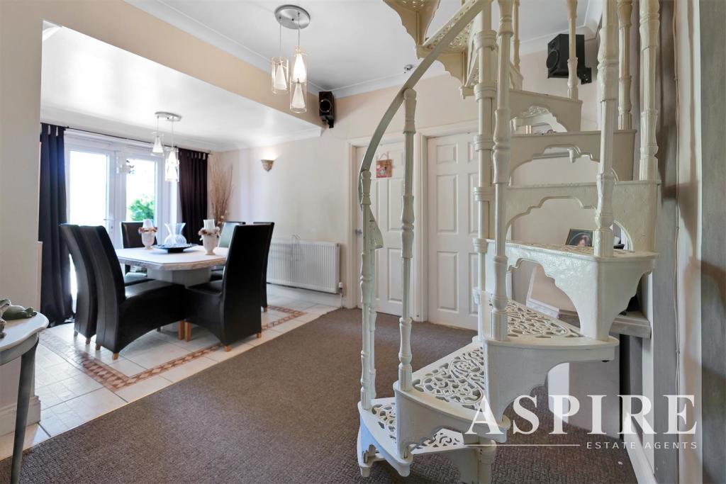 Aspire High Road1.jpg