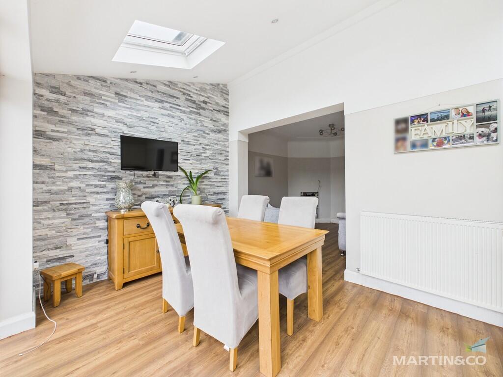 CAM03111G0-PR0337...