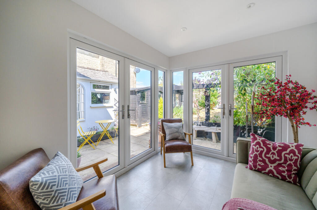 1319449-16-686cf3...