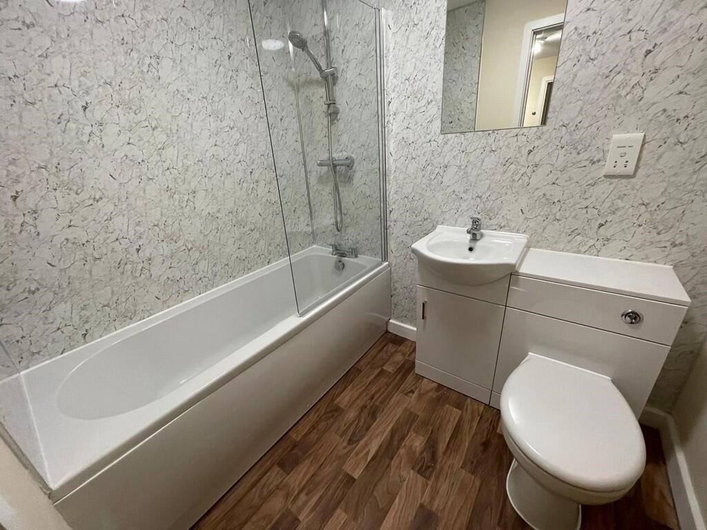 IMG_2011_4_origin...