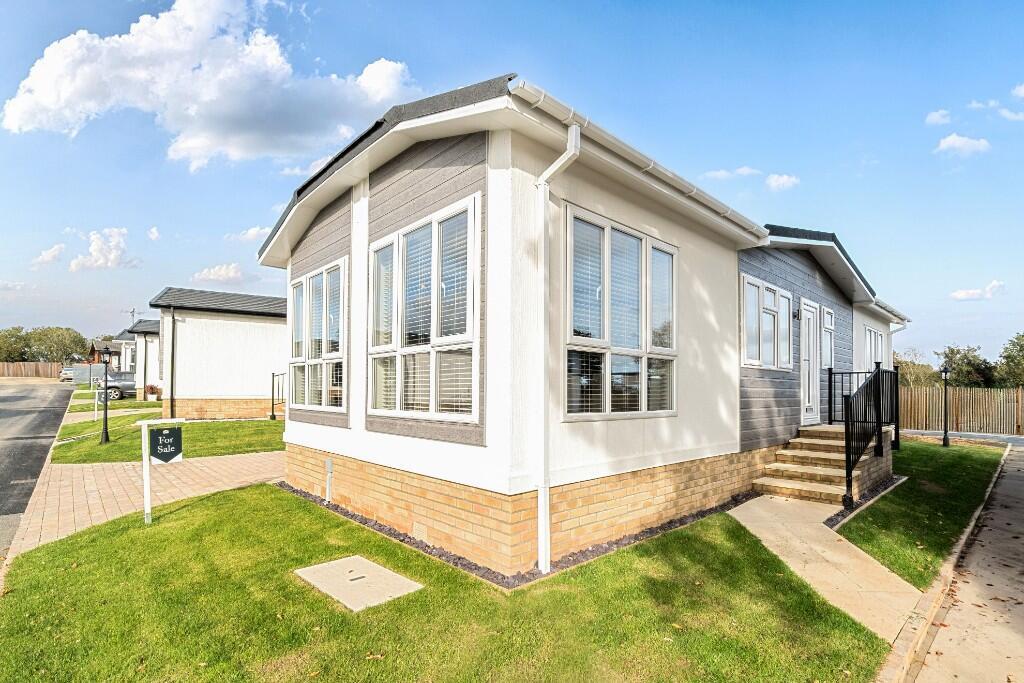 Landrake,
Saltash,
Cornwall,
PL12 5AF