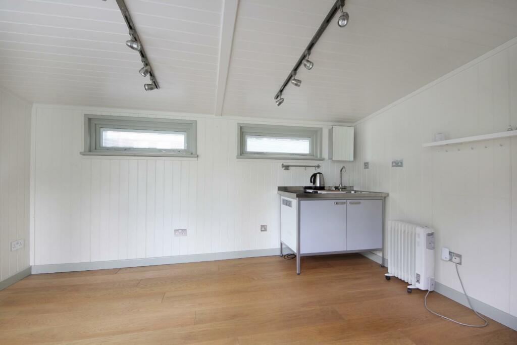 GV- 36 St Andrews Rd (26).jpg