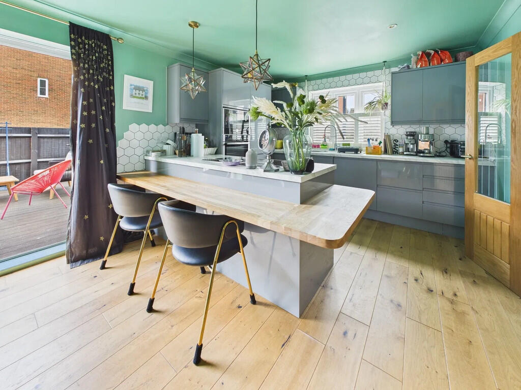 CAM03505G0-PR0391...