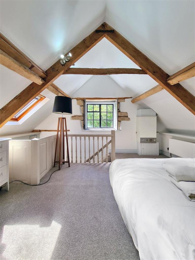 bedroom-1.jpg