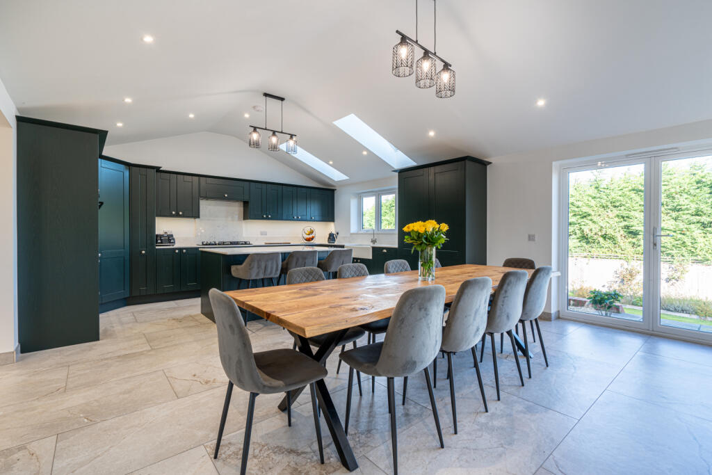 Superb 3 Bedroom Bungalow for Sale