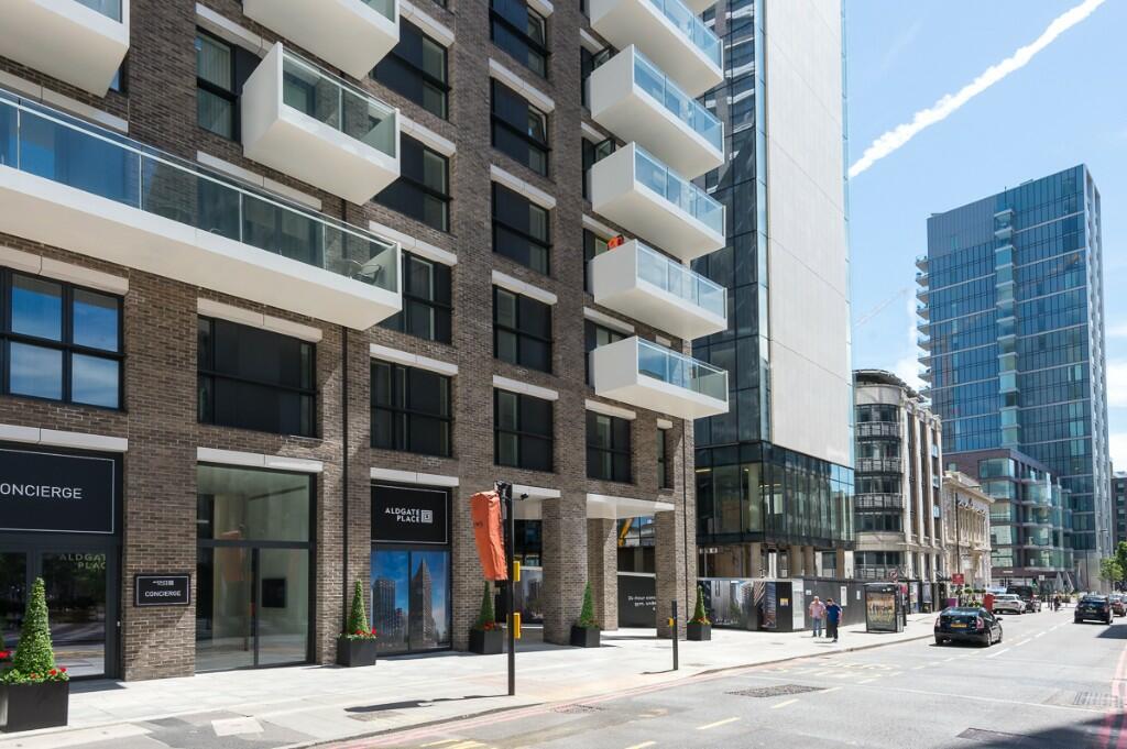 Aldgate Place E1