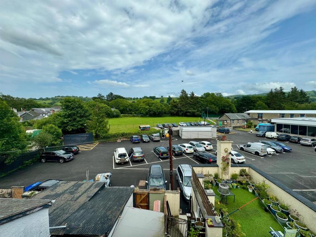 PHOTO-2025-06-17-05-34-51 (1).jpg