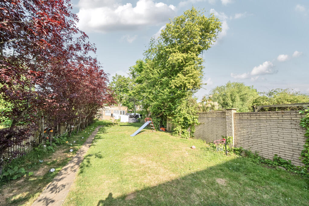 1289854-2-682dfc8...