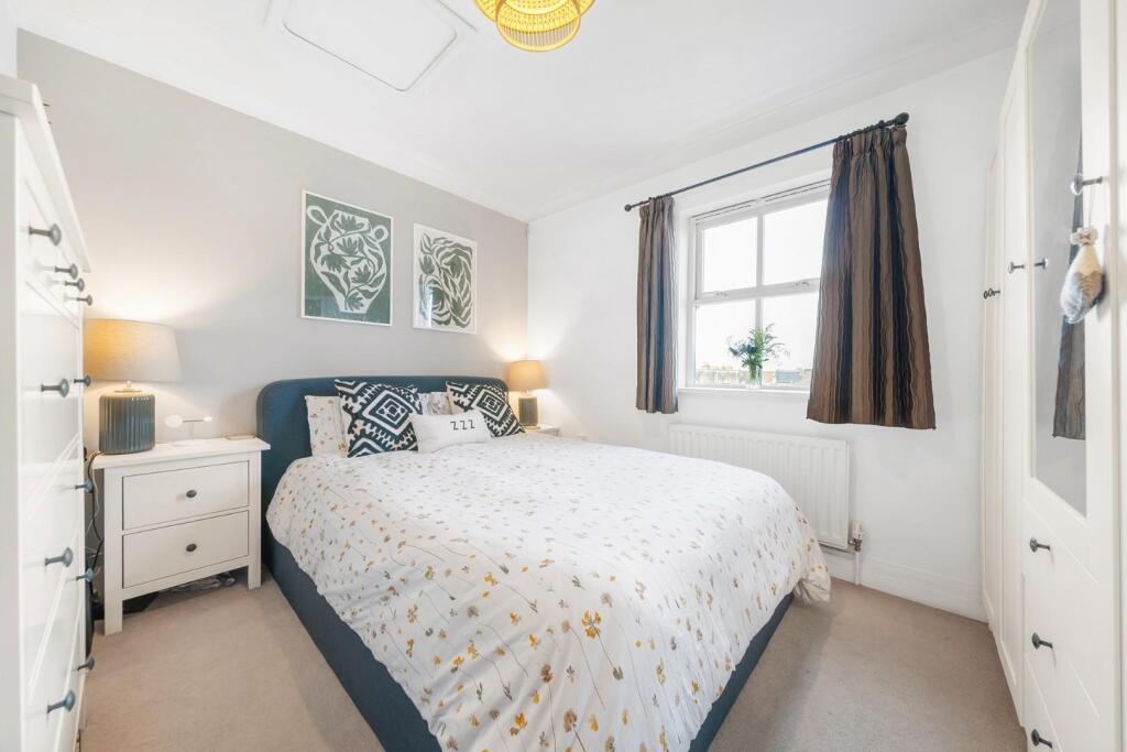 Bedroom.jpg