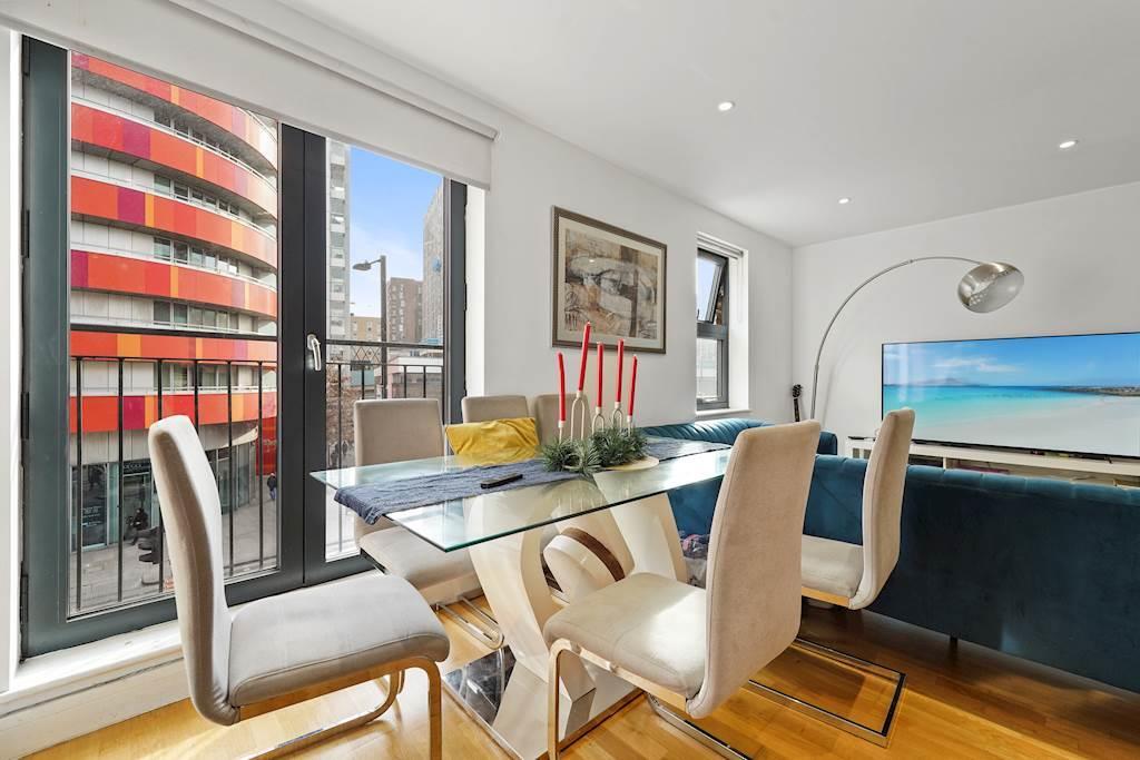 09-597bJUS05808 (1)-small.JPG