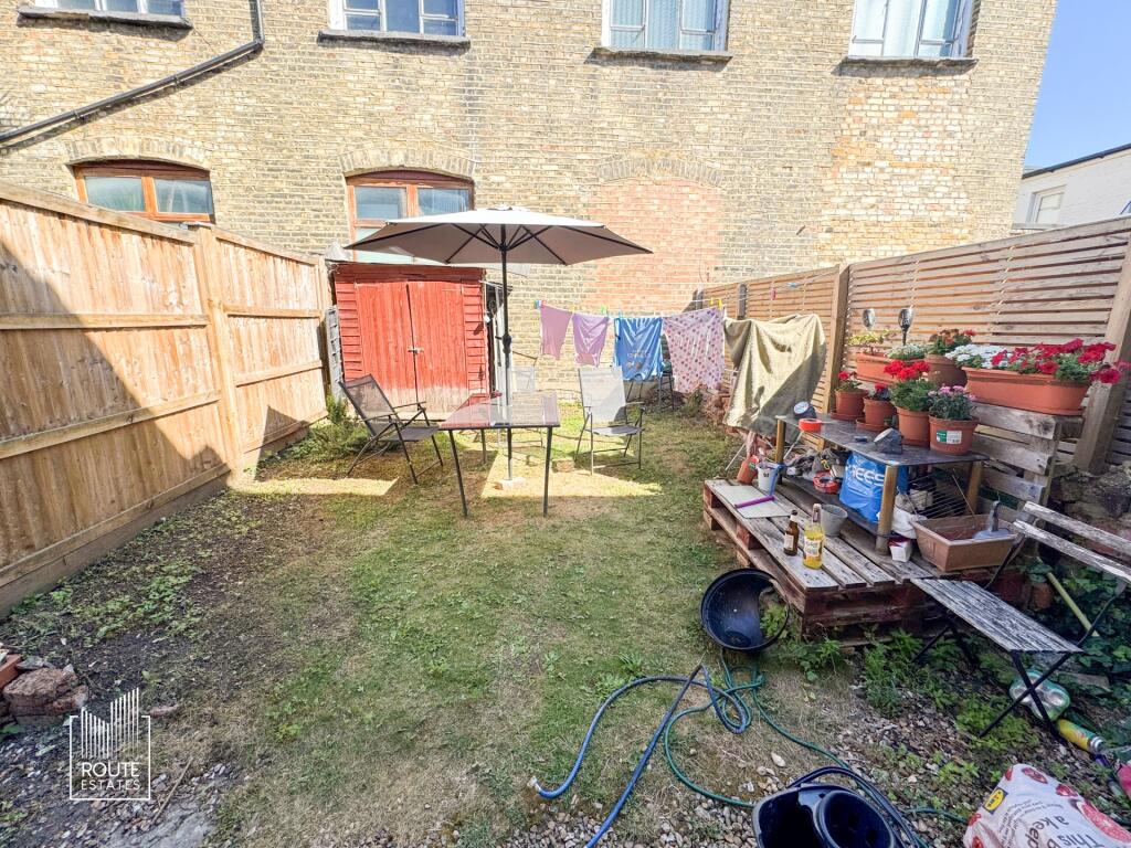 Falkland Road, London, N8