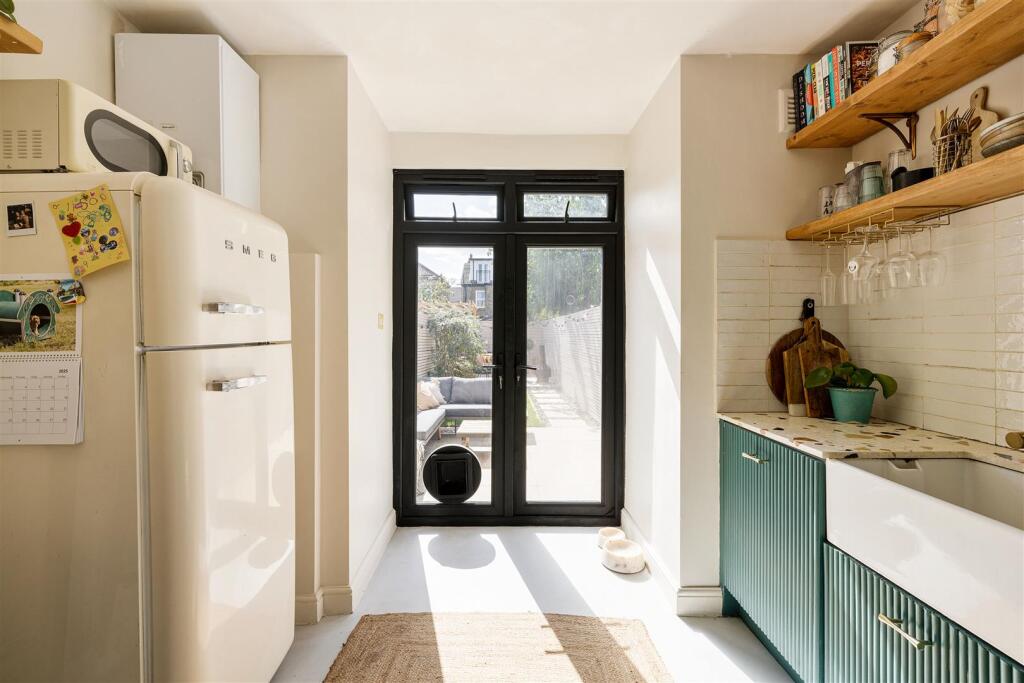 Brookscroft Road, E17