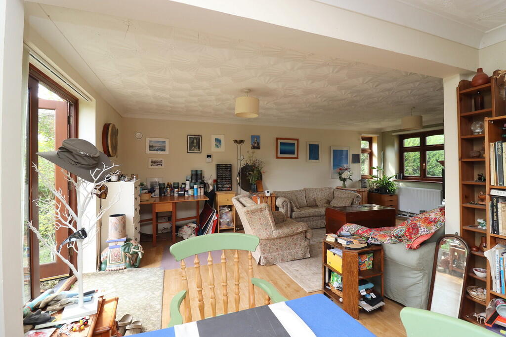 Dining To Sitting...