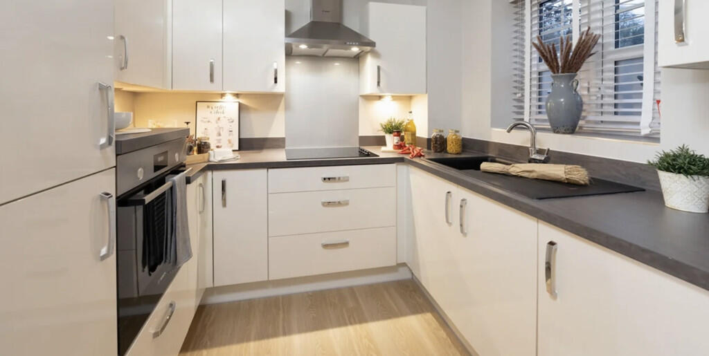 Wisteria Place Ty...