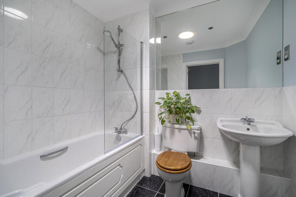 1344107-7-68b01bb...