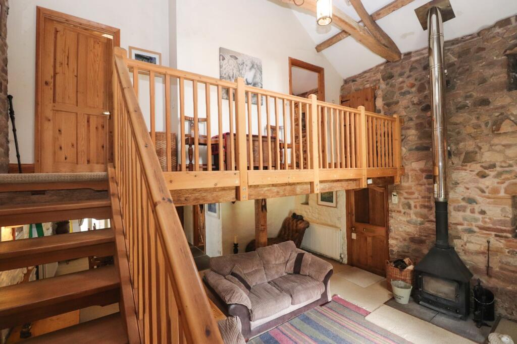 Mezzanine Galleried Landing