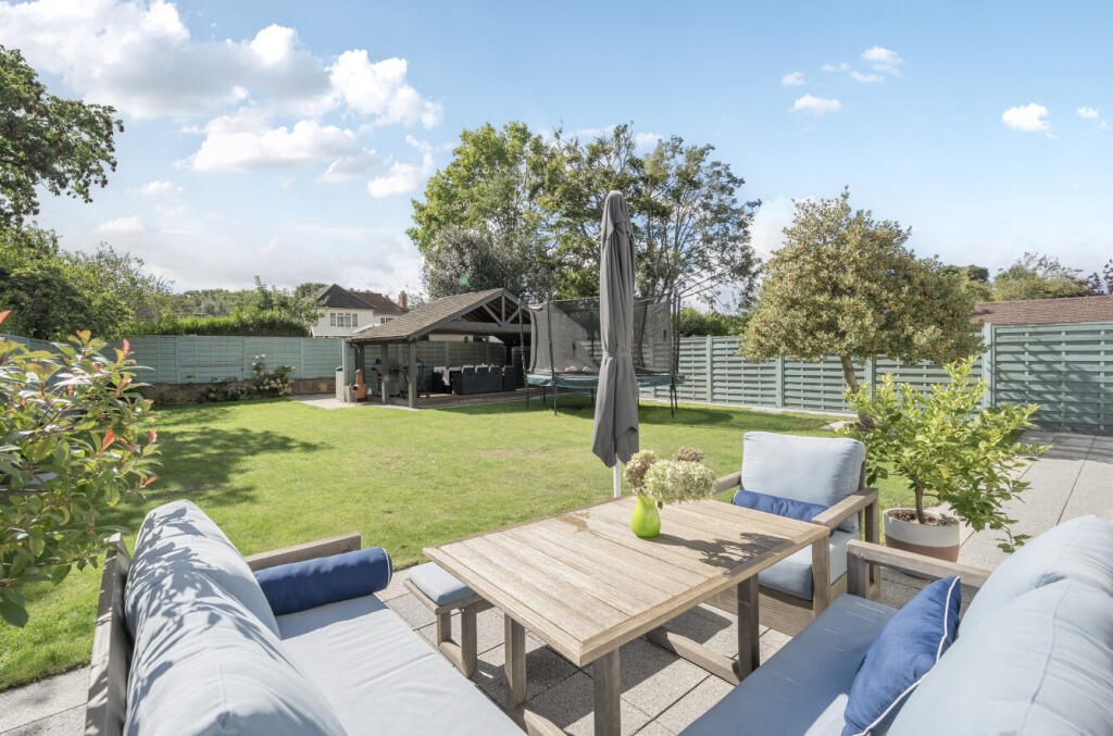 1353165-23-68c3ff...