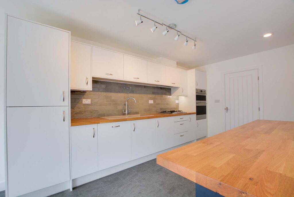 Fitted Dining Kitchen