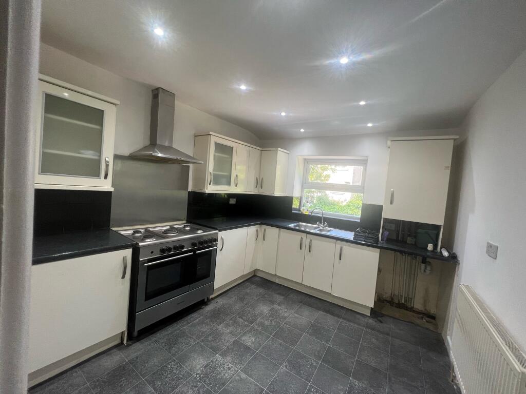 Fitted Kitchen