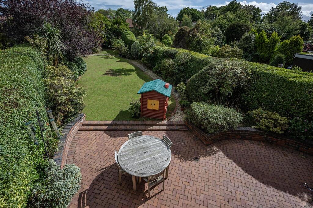 Rear garden.jpg