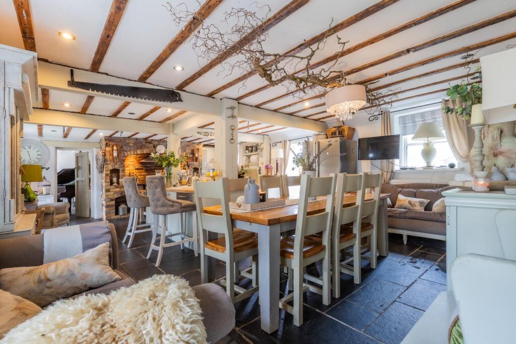 The Old Granary-27.jpg