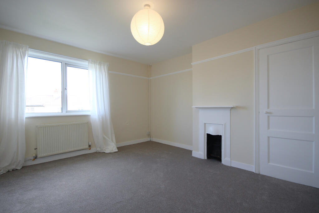 Main Bedroom 