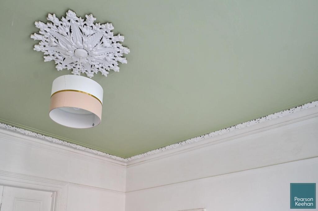 144 Springfield Road, bn1 (35).jpg