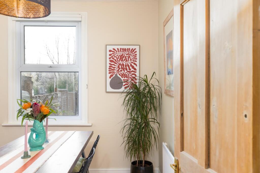 33 Repton Road, BS4-26.jpg