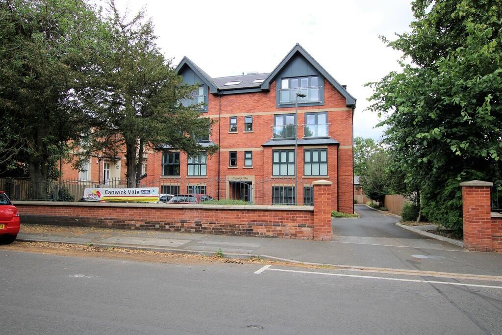 IMG_24255_11_larg...