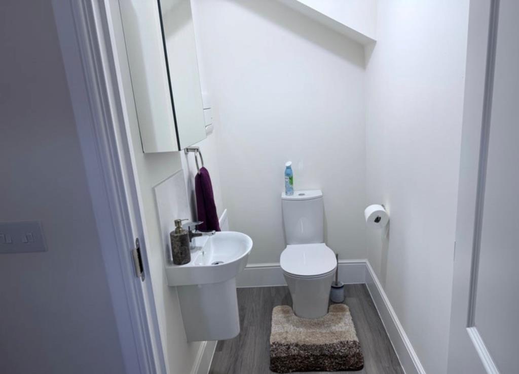 Ground Floor Bathroom