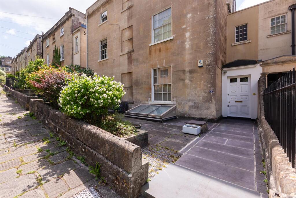 Externals &amp; Views -2.jpg