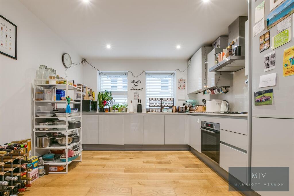 Stag Court 2 MV-4.jpg