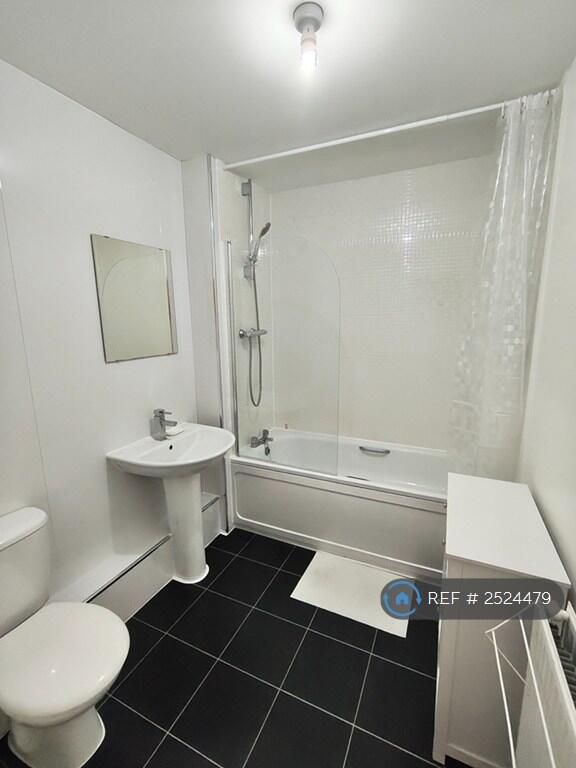 First Floor Common Bathroom