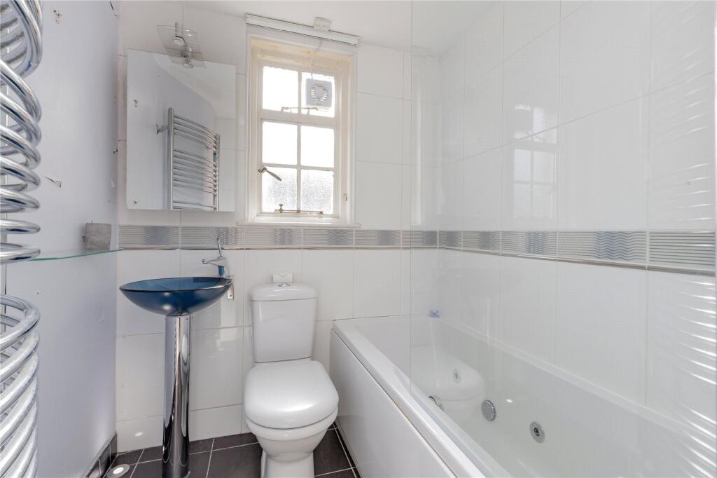 Ensuite Bathroom