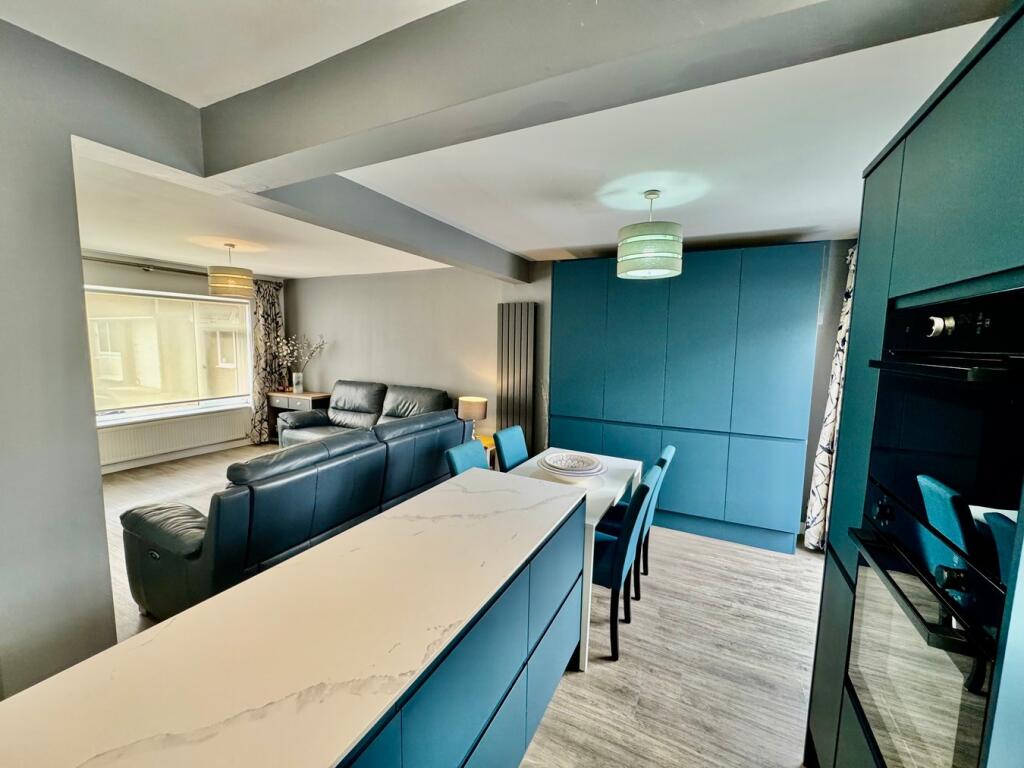 Dining Area &amp; Kitchen