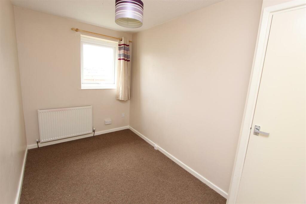 189 PEN Y CAE BEDROOM 2.jpg