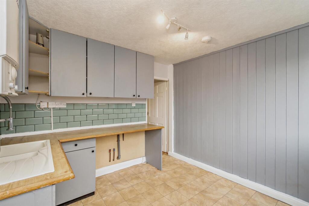 8673528-interior07-800.jpg
