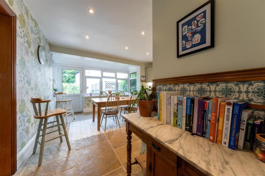 172 Swanlow Lane-011.jpg